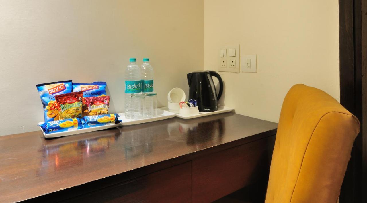 Hotel Aura @Airport New Delhi Extérieur photo
