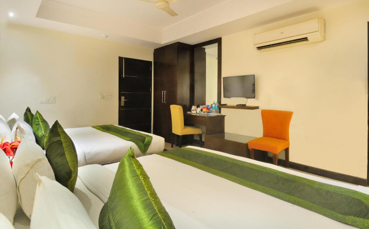 Hotel Aura @Airport New Delhi Extérieur photo
