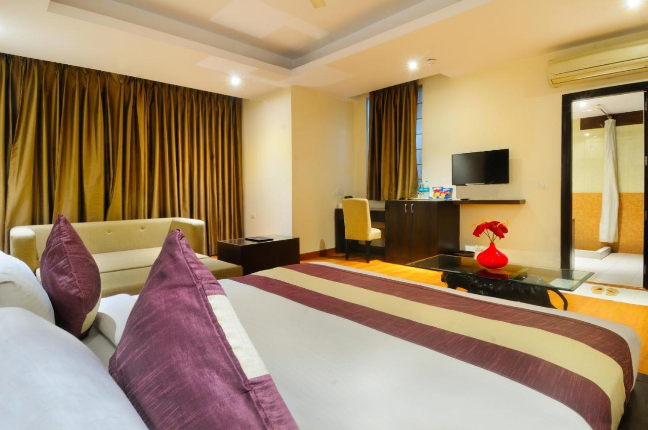 Hotel Aura @Airport New Delhi Extérieur photo