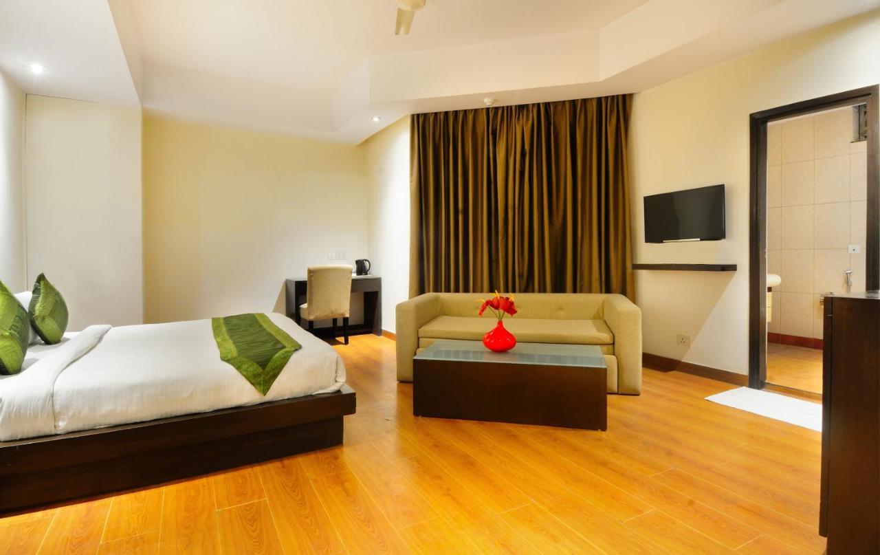 Hotel Aura @Airport New Delhi Extérieur photo