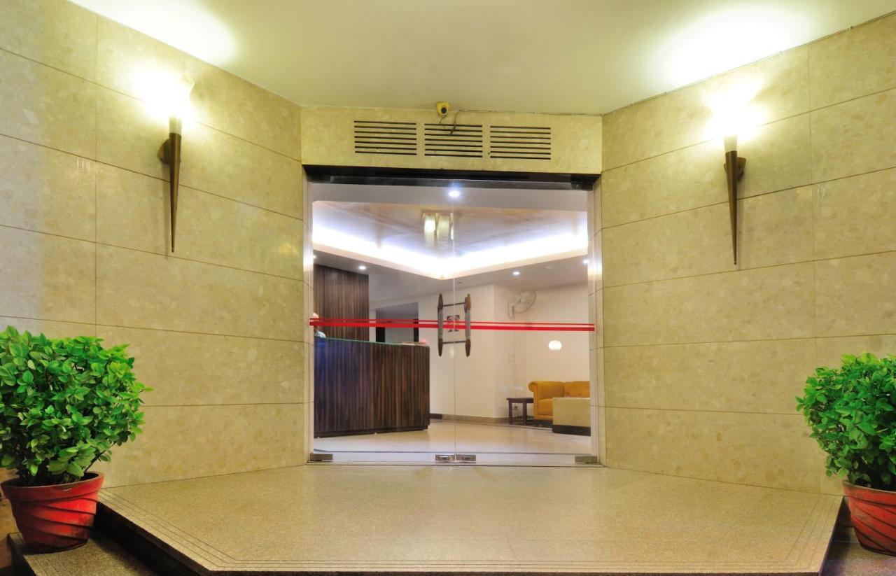 Hotel Aura @Airport New Delhi Extérieur photo