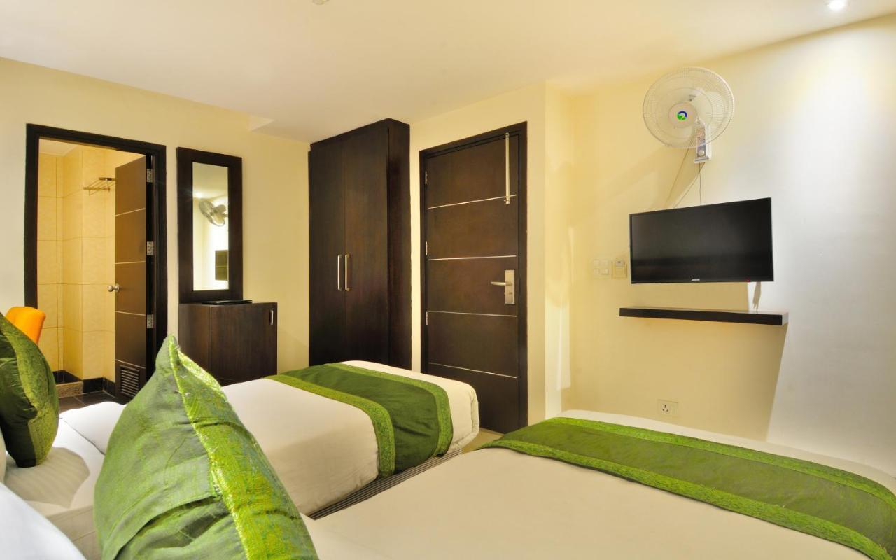 Hotel Aura @Airport New Delhi Extérieur photo