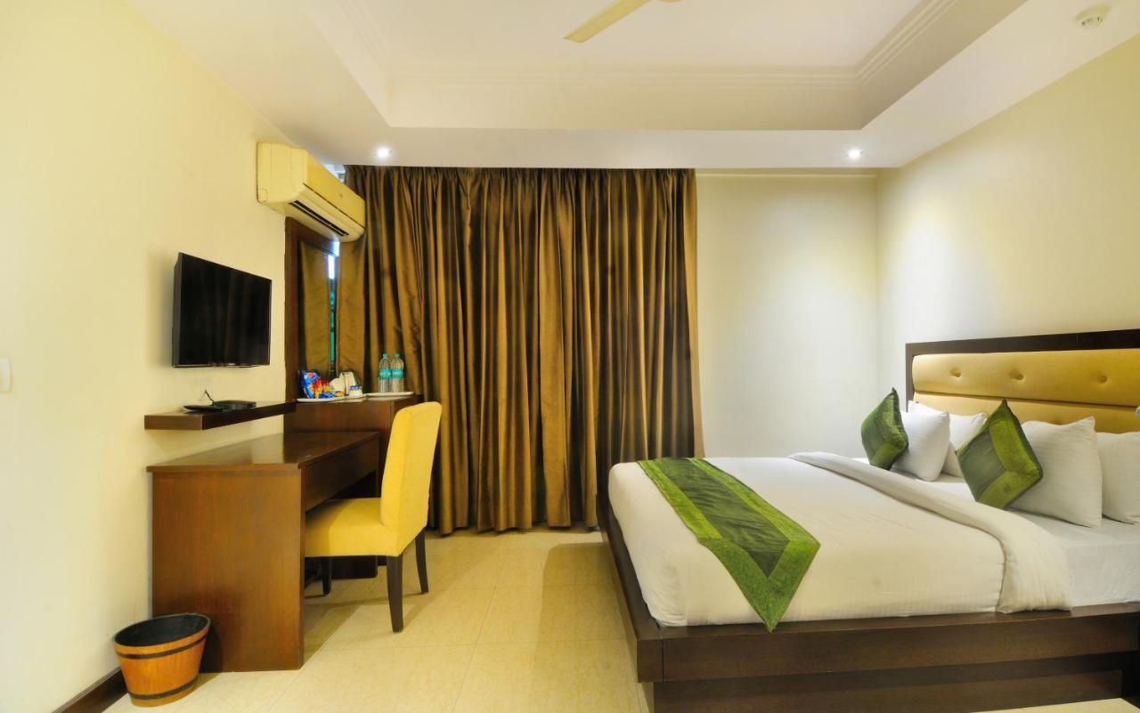 Hotel Aura @Airport New Delhi Extérieur photo
